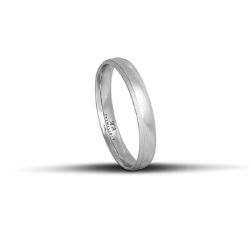 Λευκόχρυσες βέρες γάμου 3.5mm με λουστρέ επιφάνεια και ματ γραμμές, χειροποίητης κατασκευής και ανατομικού σχεδιασμού.